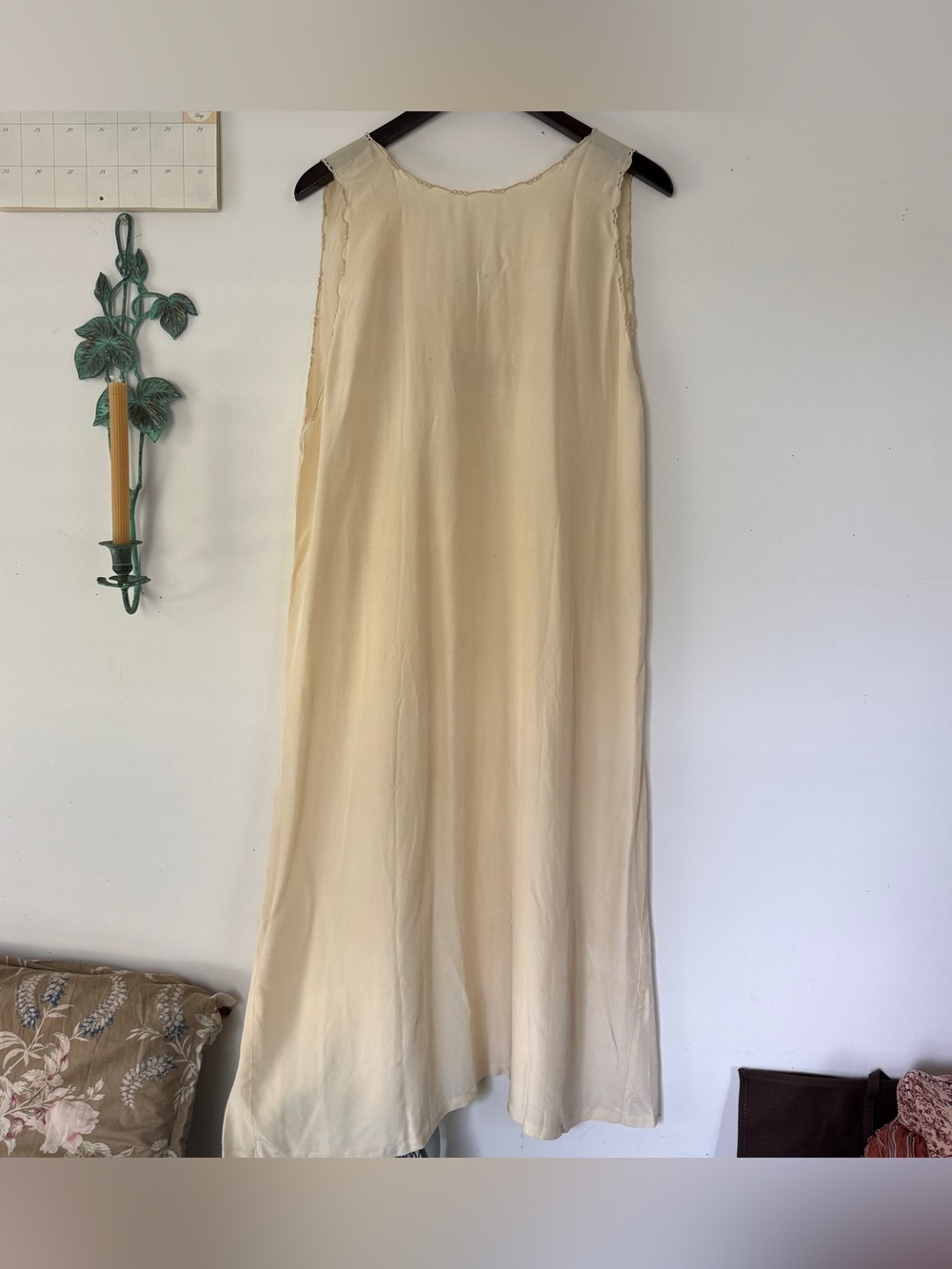 Vintage 1930s 100% Silk Bias Cut Embroidered Gown Nightgown AS-IS - Picture 8 of 16
